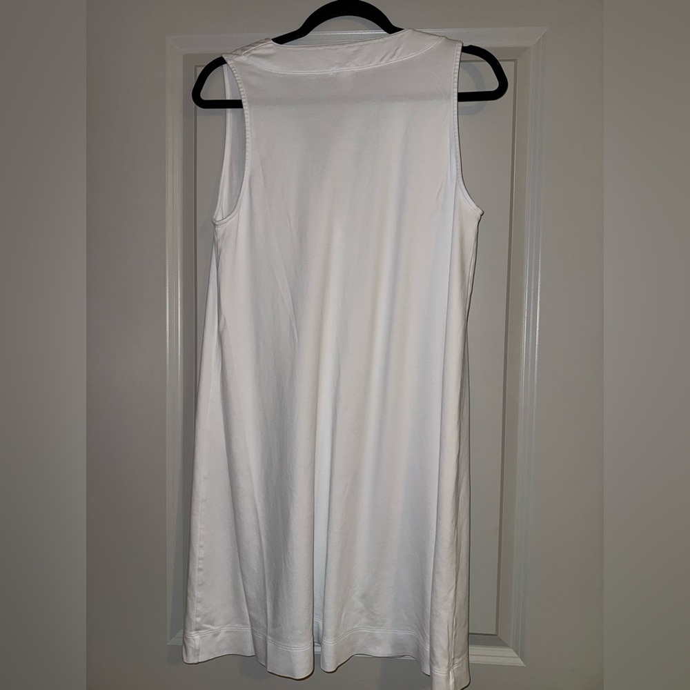 LAKE Sleeveless Nightgown - Picture 2 of 2